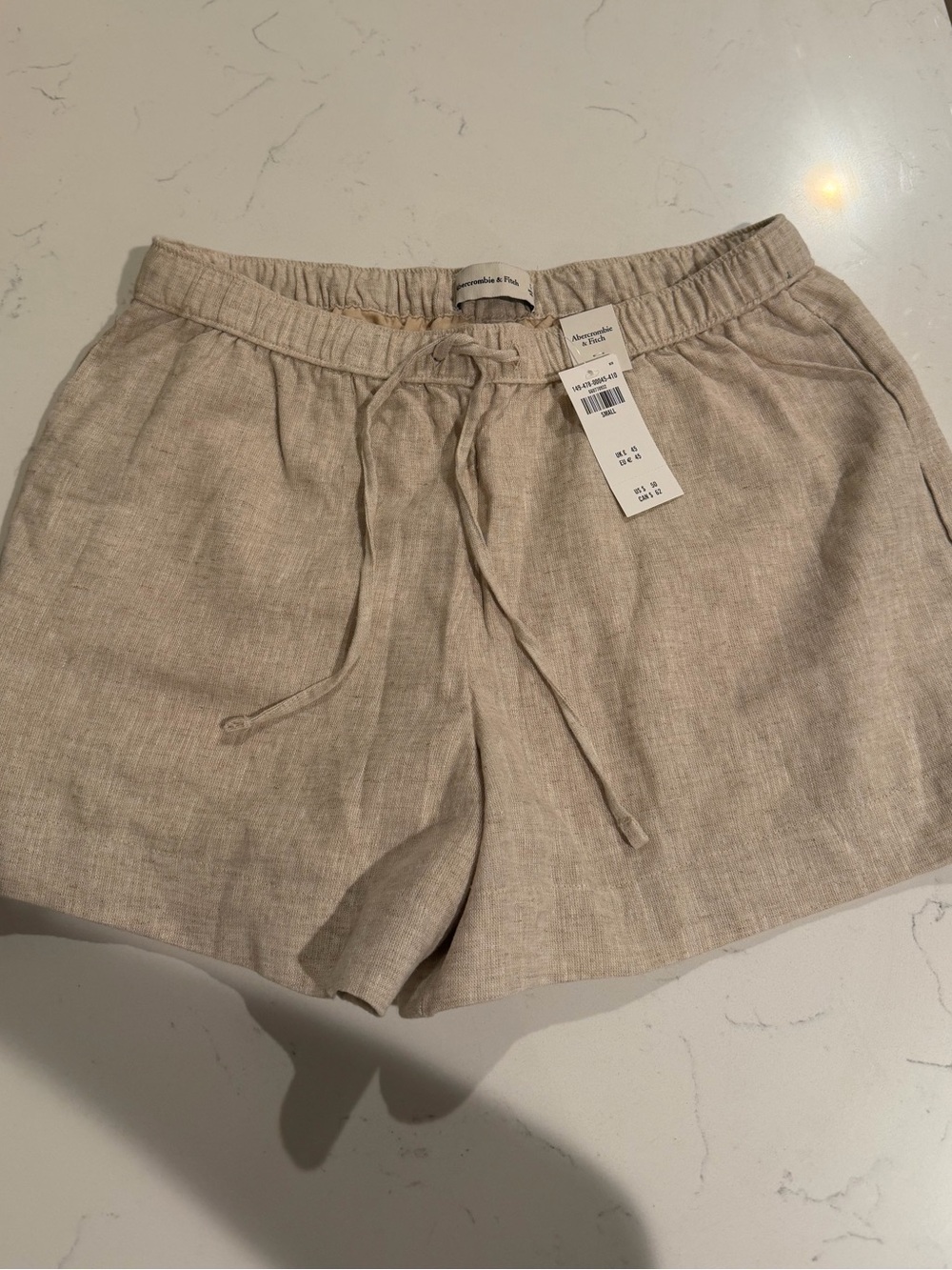 NWT Abercrombie linen pull on short